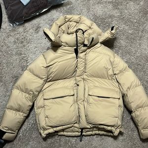 Aritzia Super DuperPuff